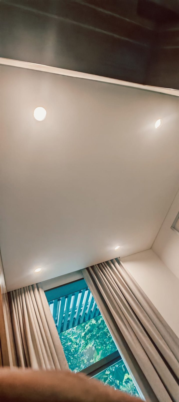 Recessed ceiling lights at Orchard by the Park